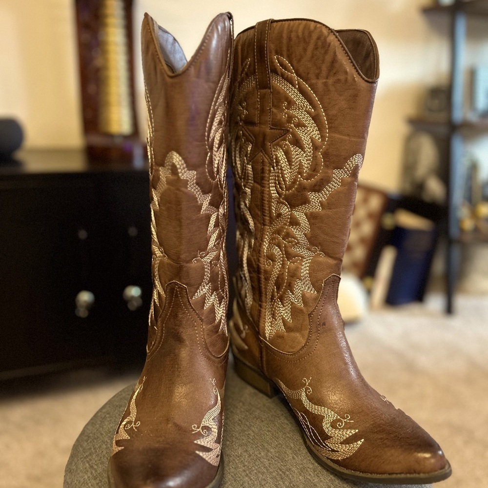 Western Boots Size 9